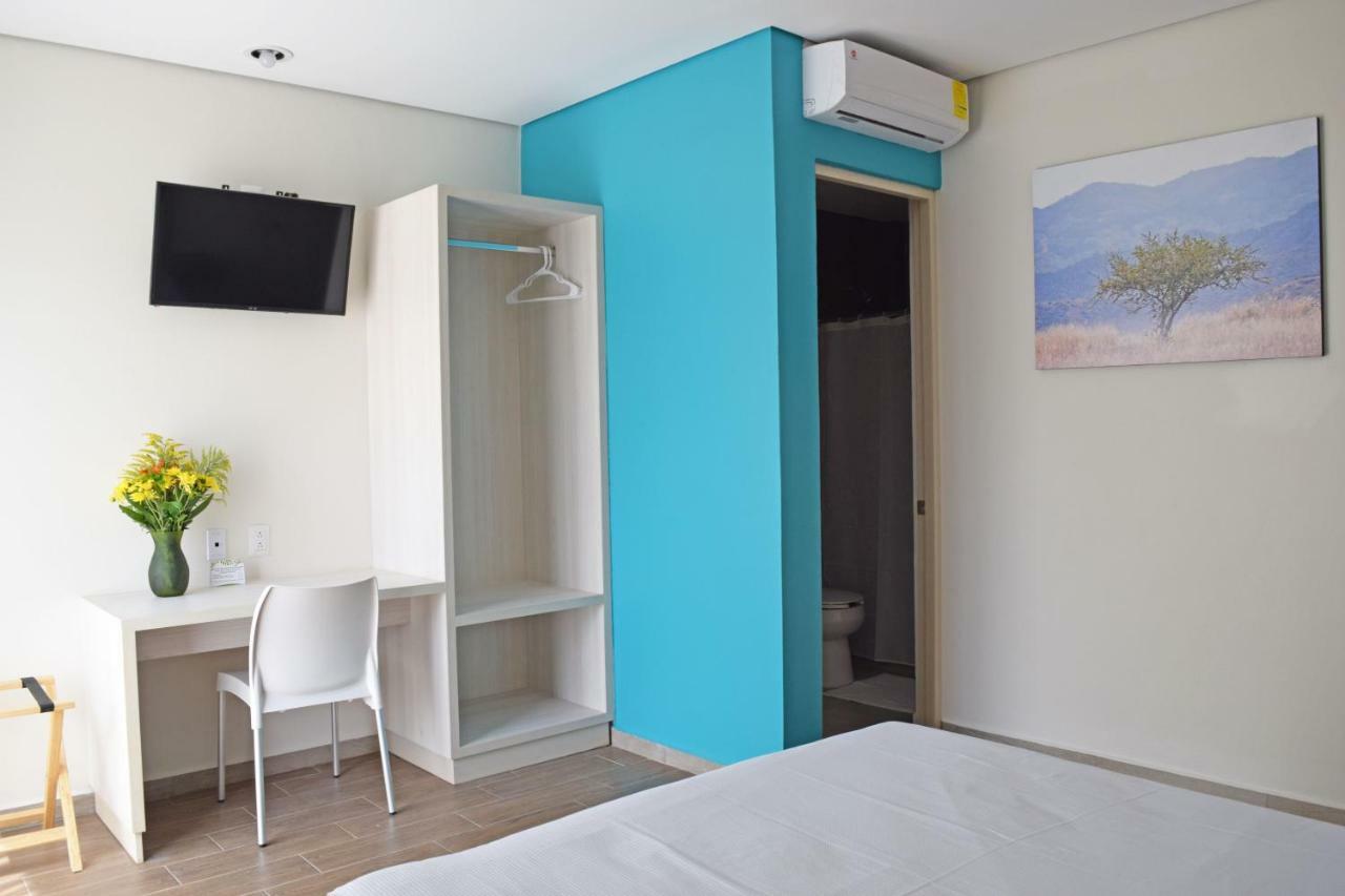 Oaxaca Hotel Guiva Aeropuerto מראה חיצוני תמונה